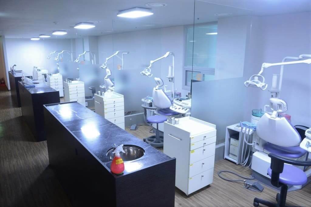 Стоматология в Корее, клиника Синчон Даин